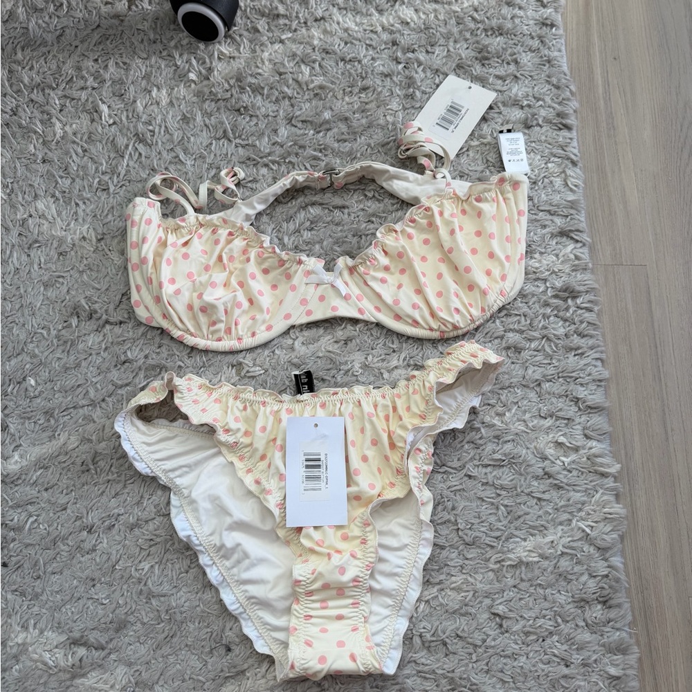 NWT Dippin Daisys Polka Dot Ruffle Bikini Set in Cream and Pink